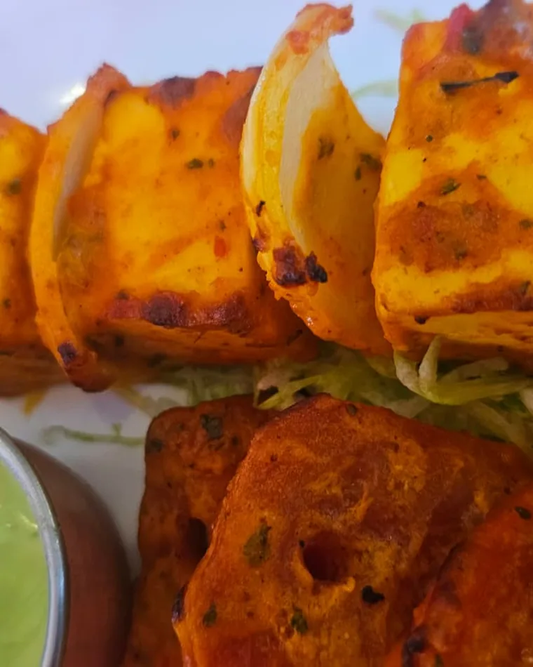 Paneer Tikka vom Grill aus der Masalas-Restaurantküche in Berlin-Köpenick